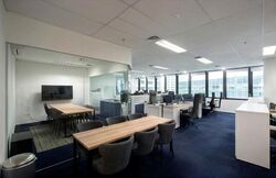 Hsbc Building (D1), Office #521037061